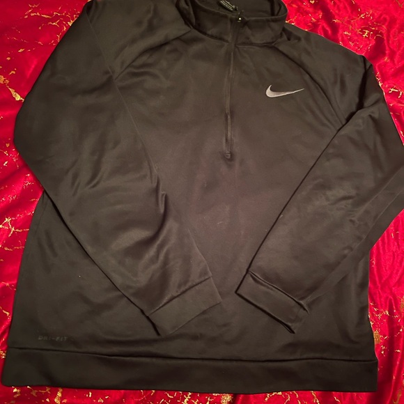Nike Men's Black Performance Jacket - Picture 1 of 3